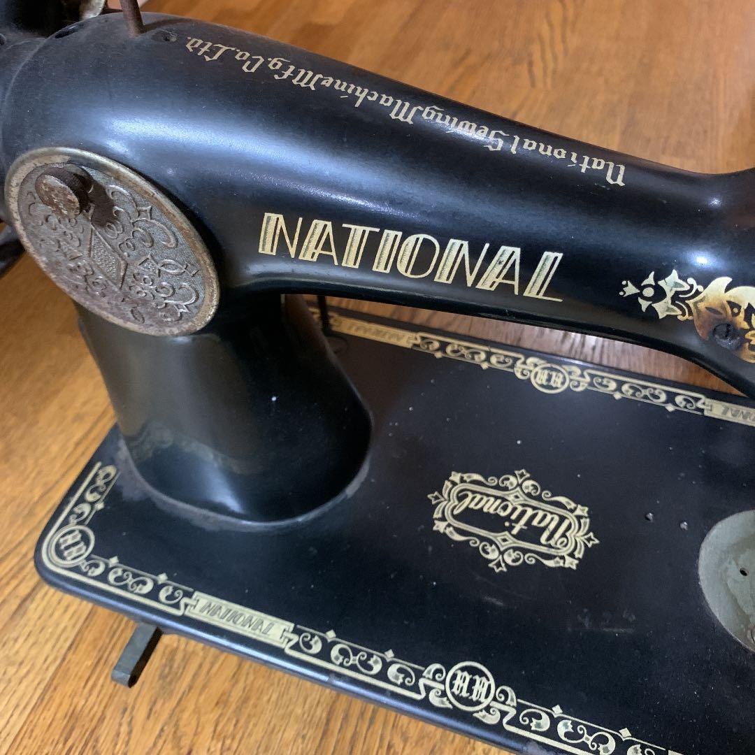 アンティークミシン　インテリア