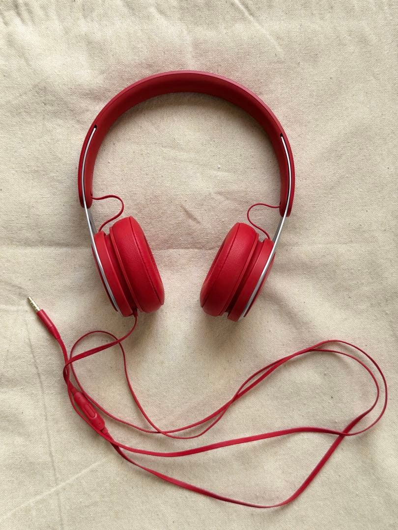 beats レッド 有線ヘッドホン オーバーイヤー ※値下げ可能