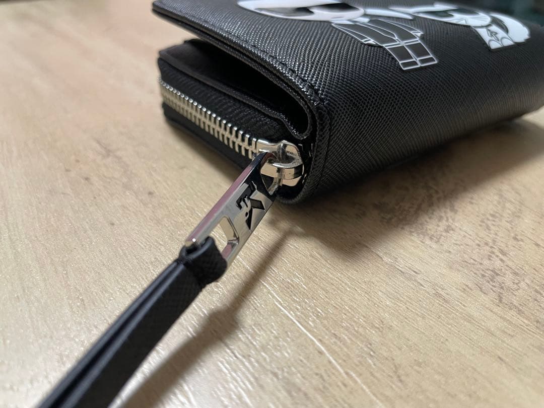 カールラガーフェルド KARL LAGERFELD 財布 ユニセックス 二つ折り