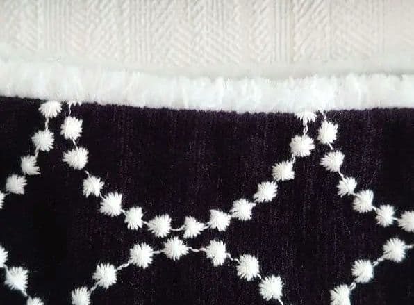 ミナペルホネン タンバリン柄　ひざ丈タイトスカート