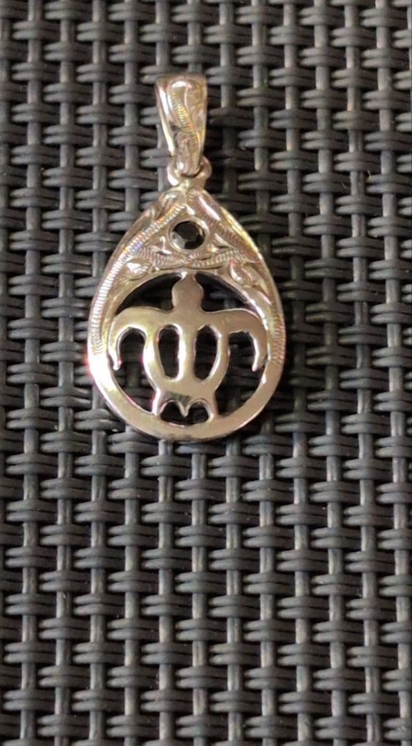 「最終値下げ」 ［オーダー品］ホヌ k14WG ブラックダイヤモンド トップ