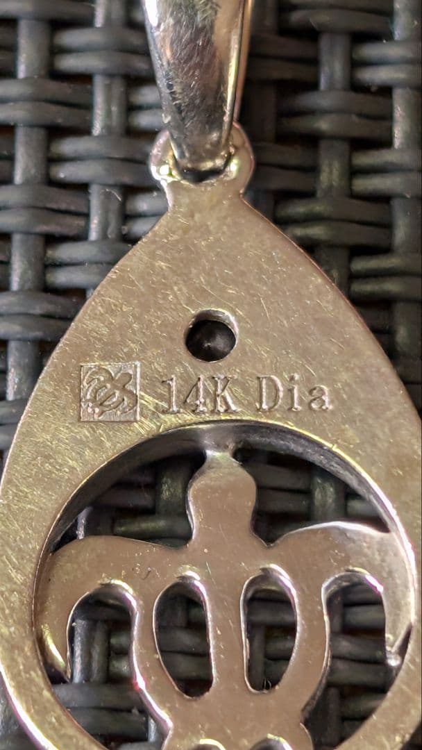 「最終値下げ」 ［オーダー品］ホヌ k14WG ブラックダイヤモンド トップ