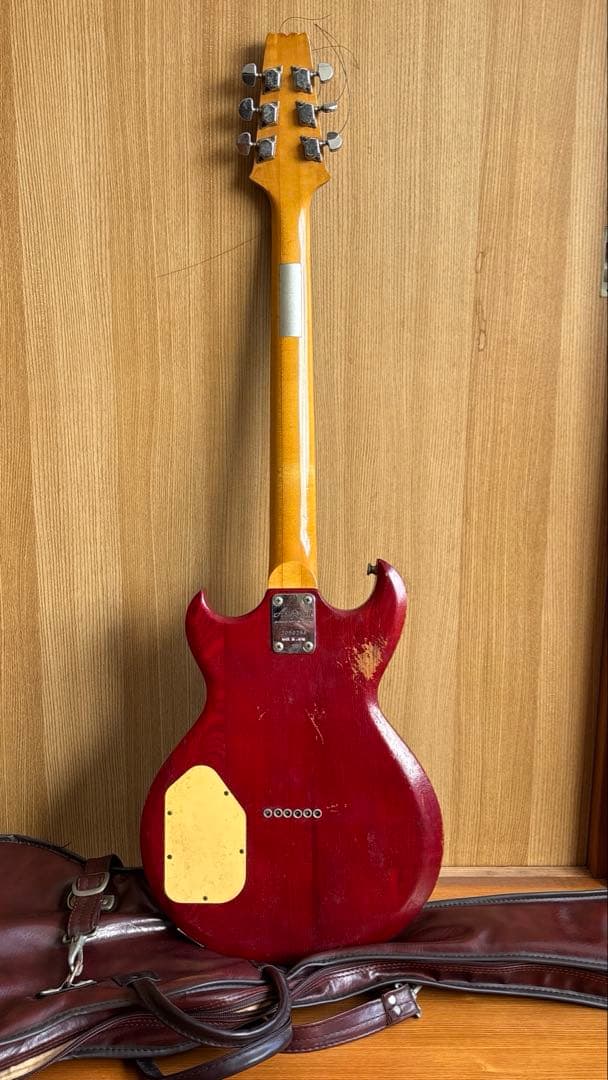 Aria Pro II エレキギター レッド