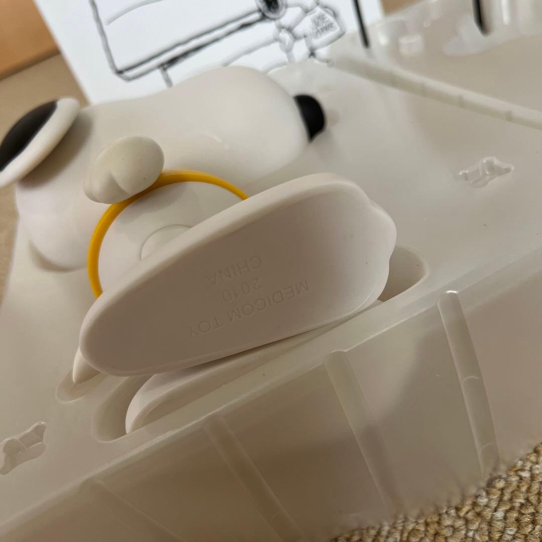 KAWS SNOOPY フィギュア　オリジナルフェイク　カウズ