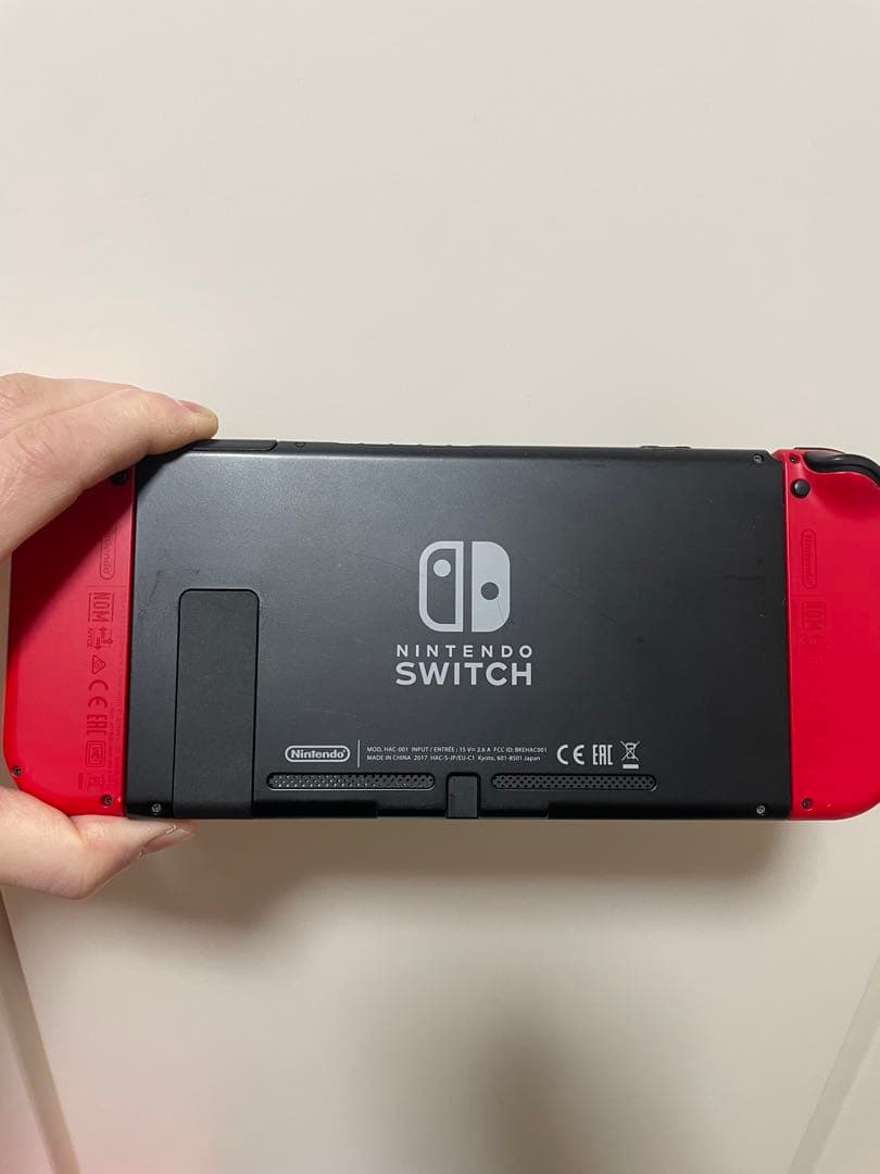 Nintendo Switch 赤色 本体 スーパーマリオオデッセイ付き