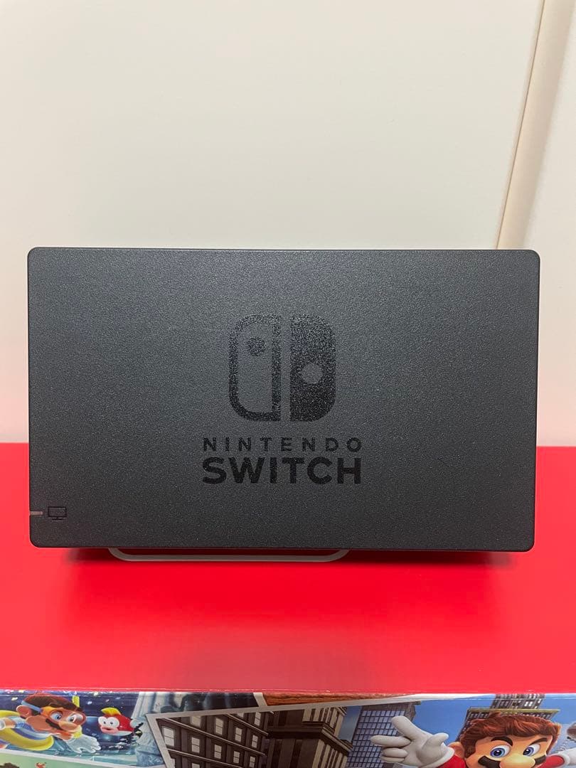 Nintendo Switch 赤色 本体 スーパーマリオオデッセイ付き