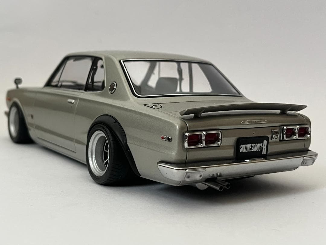 オートアート 1/18 日産スカイラインGT-R ハコスカ カスタム品 箱付