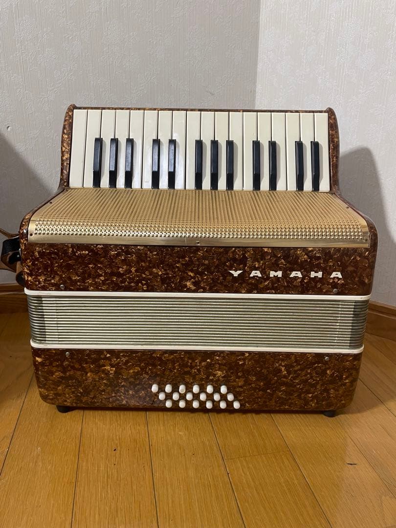 【音出し確認済み】YAMAHA ヤマハ アコーディオン アンティーク ケース付き