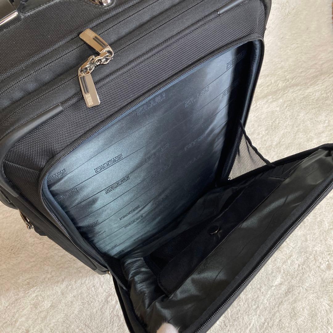 ZERO HALLIBURTON　キャリーケース　大容量　ガーメントバッグ付き