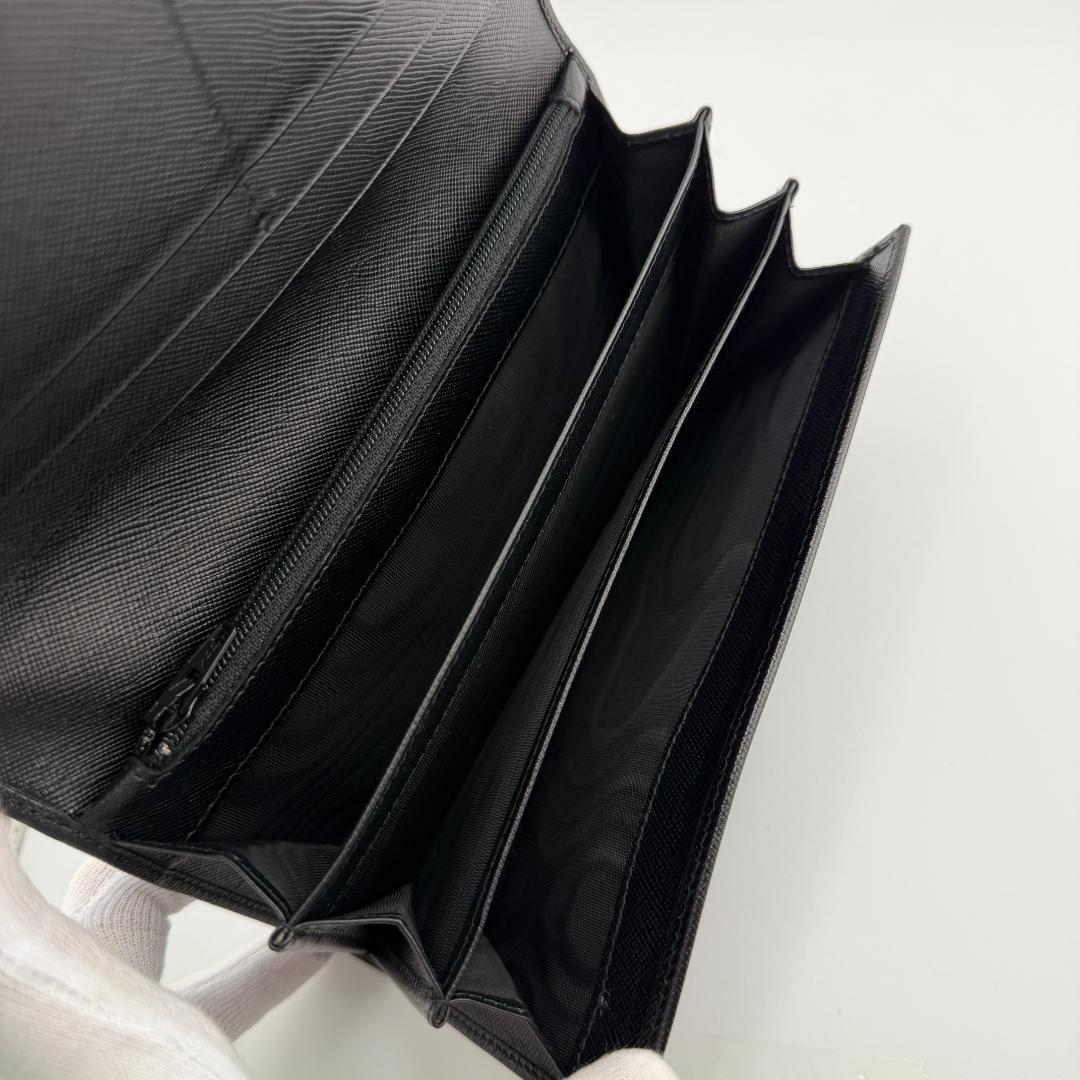 ✨美品✨ PRADA プラダ. 二つ折り 長財布 サフィアーノ レザー