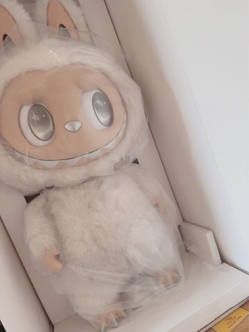 THE MONSTERS ANGEL IN CLOUDS ジモモ LABUBU