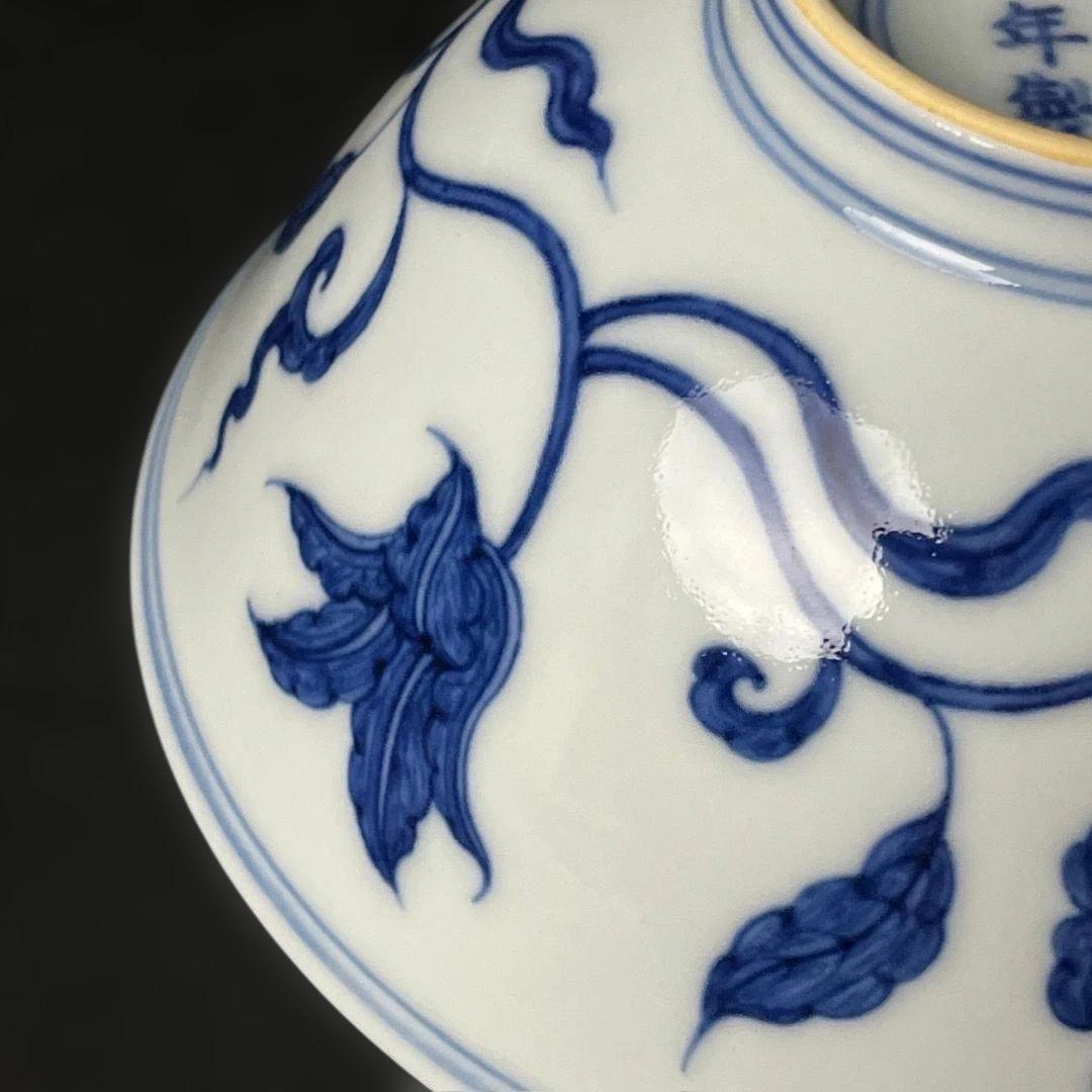 唐物 青花花紋碗 大明成化年製 款 中国美術 古玩 SH93