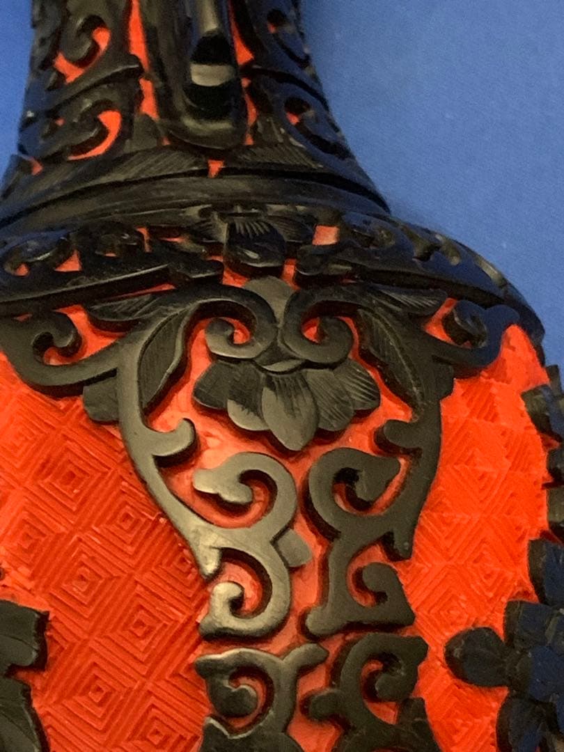 村上堆朱 黒堆朱花瓶 径83xh200台含