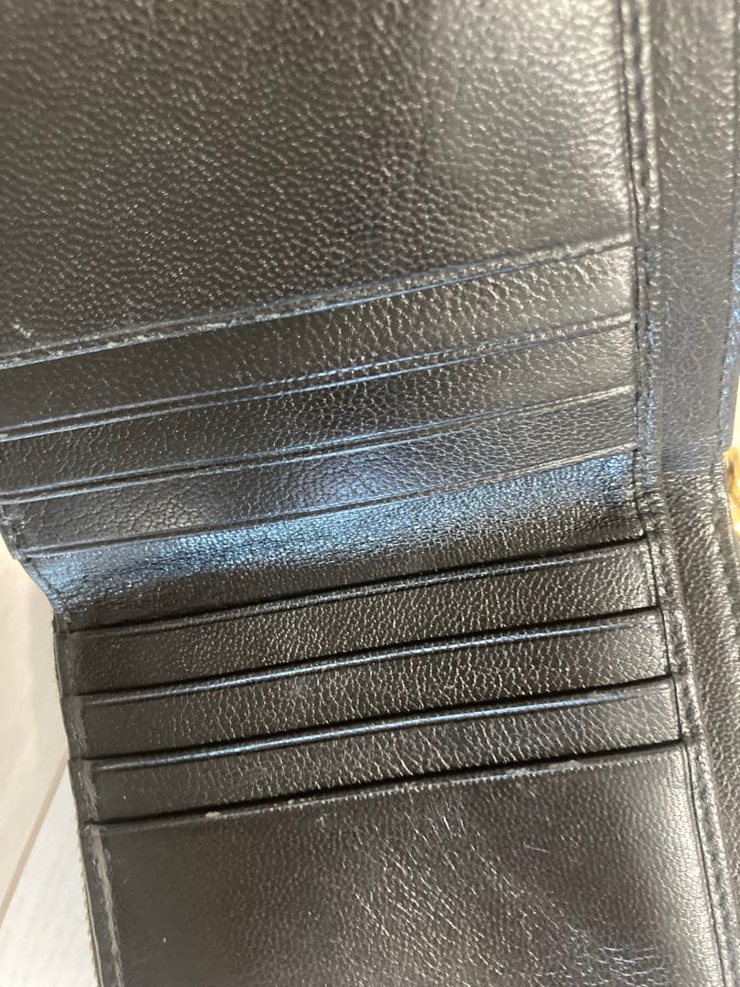 MIU MIU 二つ折り財布 黒 ブラック