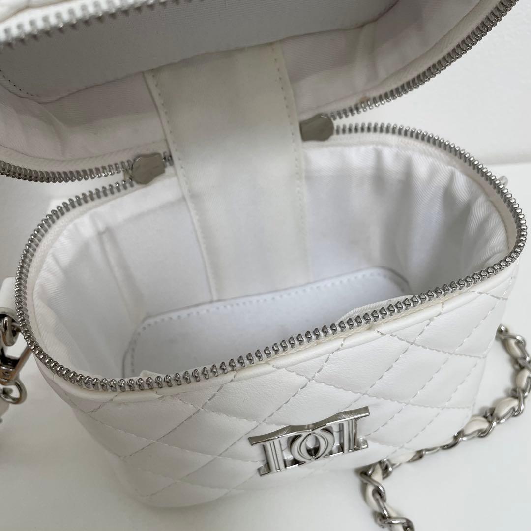 Darich バニティバッグ ホワイト