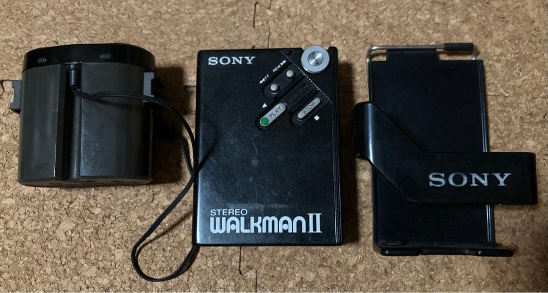 ジャンク　SONY WM-2　WALKMAN2 ブラック　カセットウォークマン2