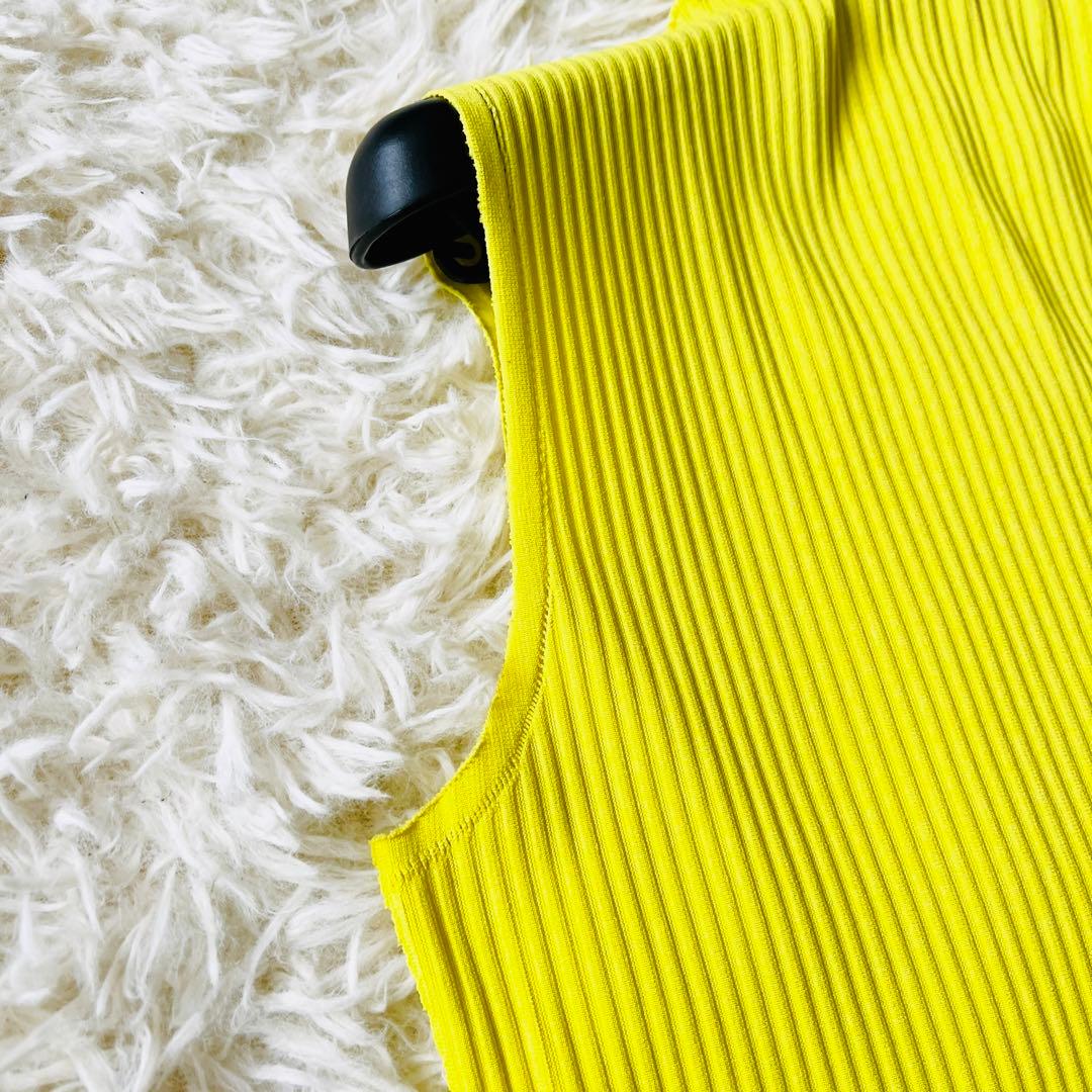 【希少✨】プリーツプリーズ　タンクトップ　ハイネック　フリンジ　黄色　3