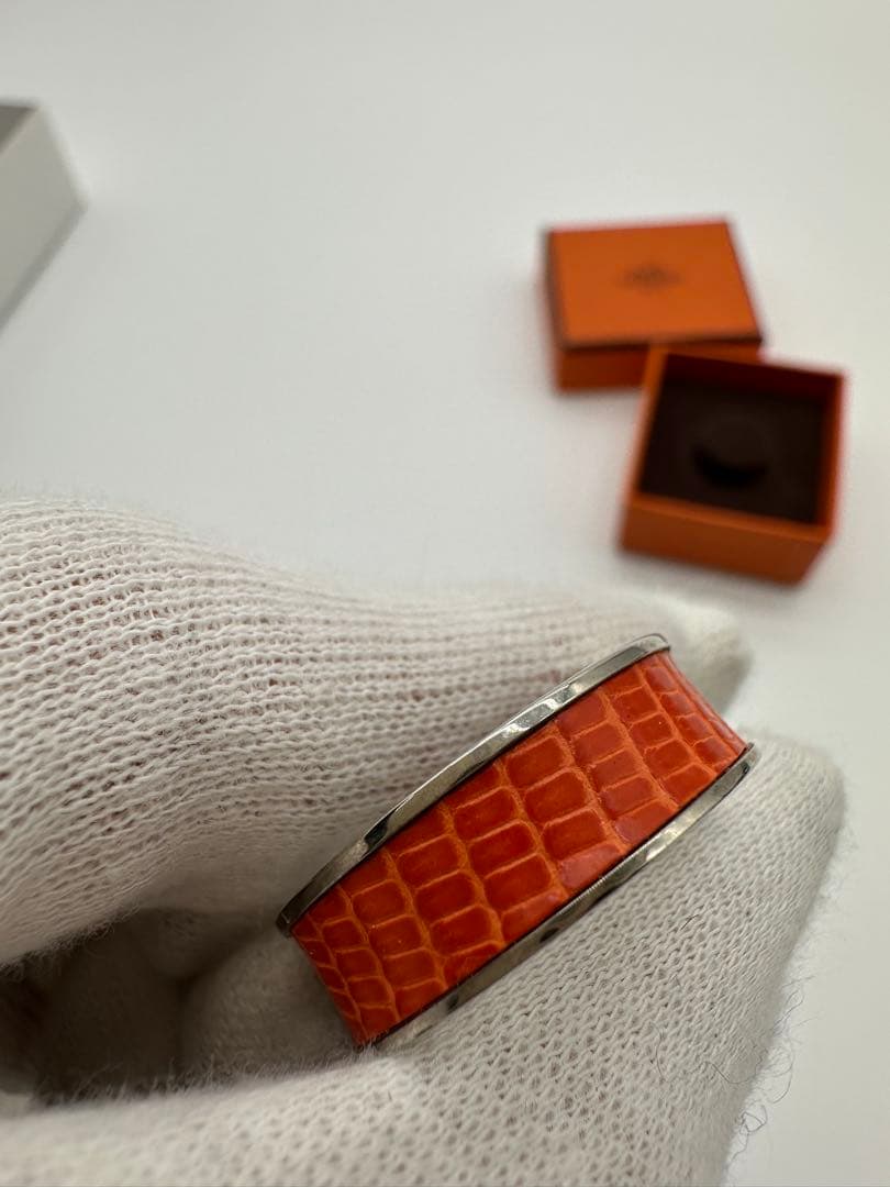処分値下げ　HERMES オレンジ ロック付きリング