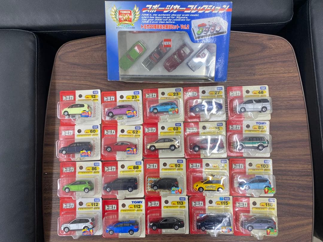 トミカ20台+ 30周年記念限定セットVol.2スポーツカーコレクション