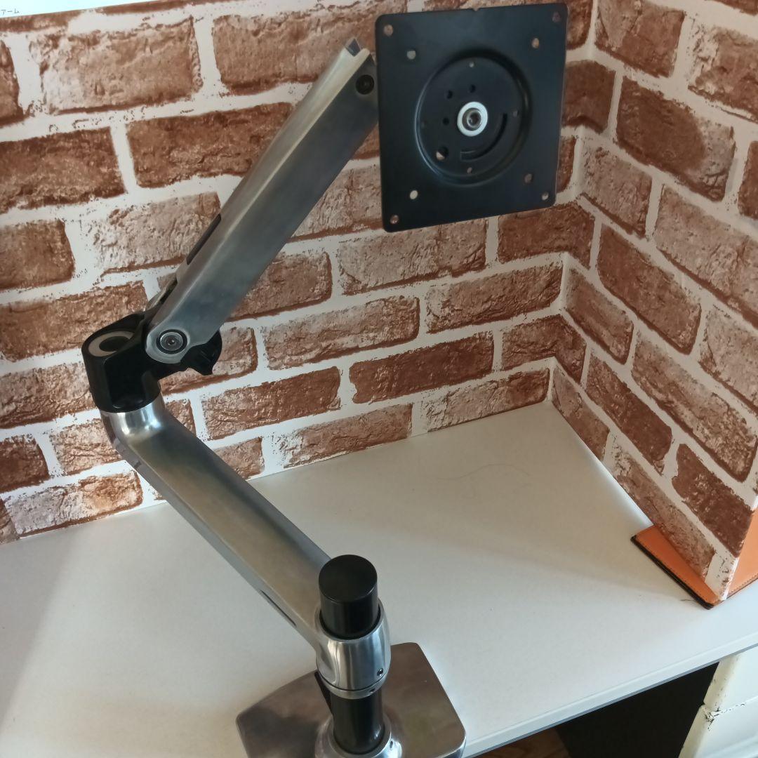 【値下げ】ERGOTRON 金属製モニターアーム VESA対応 34インチまで