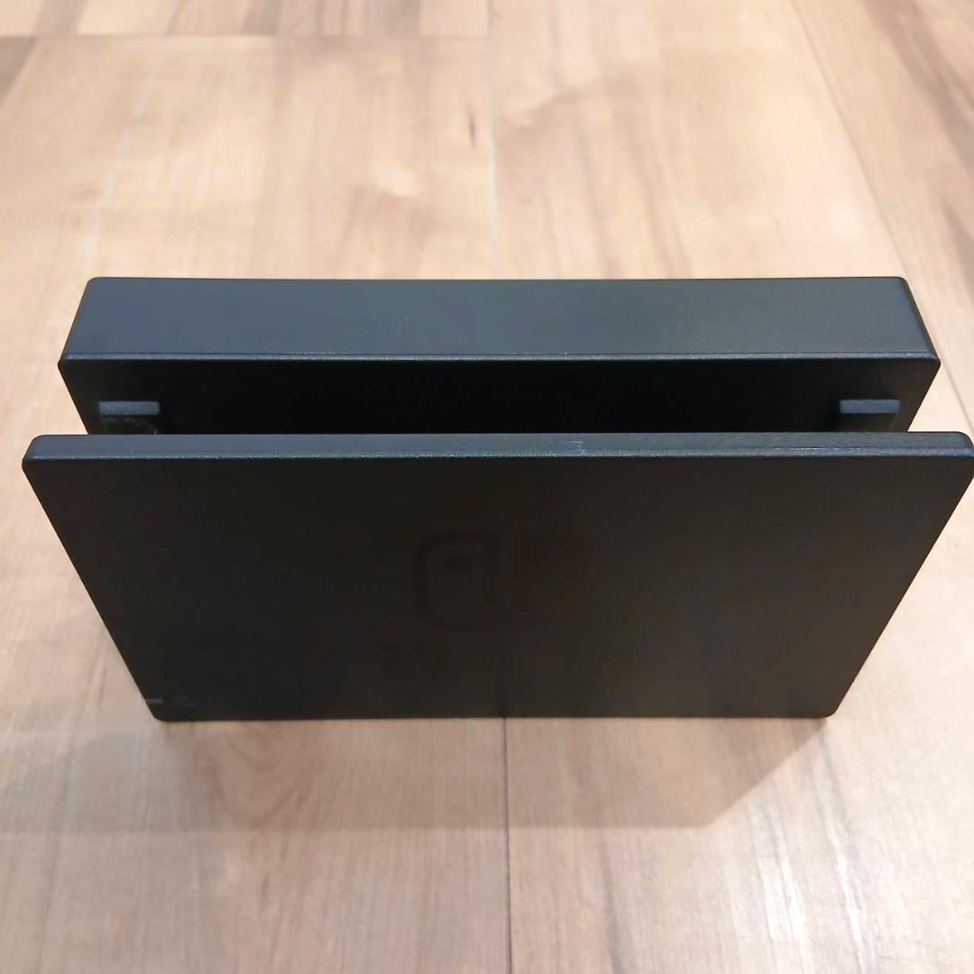 Nintendo Switch ニンテンドースイッチ本体 付属品 簡易ケース付き