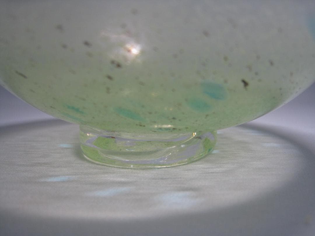 ガラス製抹茶碗　水崎長寿　義山茶盌　銘【浅黄霜】