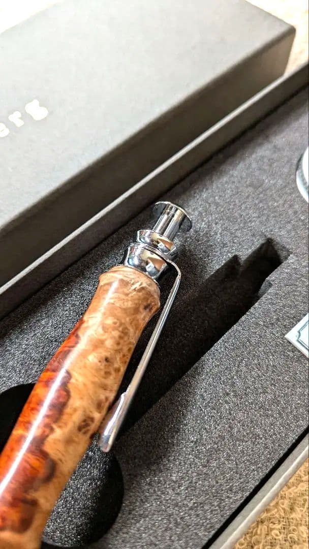 Flamberg 花梨瘤紅白杢（極上杢）　サンピューラ　ボールペン