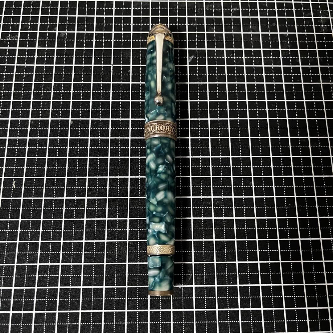 アウロラ 万年筆 海外ショップ限定 M