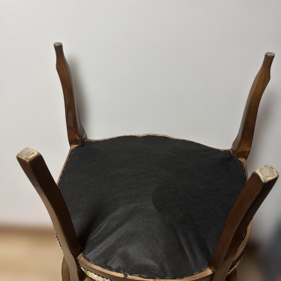 猫足　アンティークチェア　クラシック　肘置きつき　美品寄り　最安値2