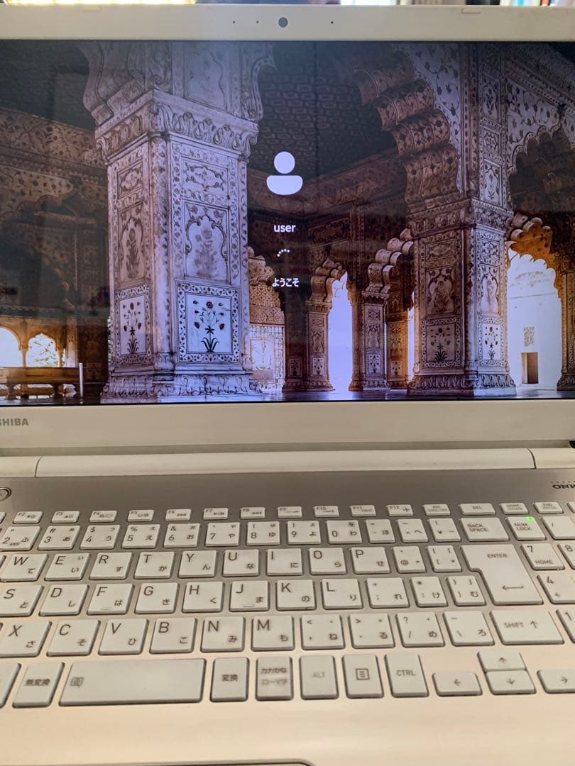 dynabook Corei7 SSD240 8GB 第7世代