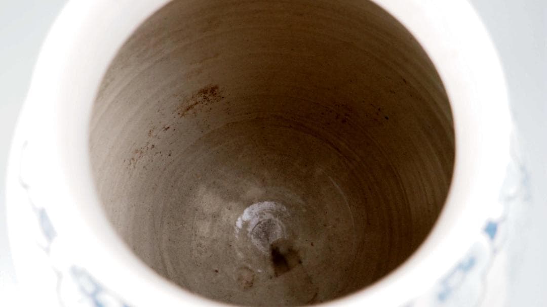 李朝青花壺 銘「秀定」　花瓶　朝鮮美術　青花　染付　骨董品　美術品