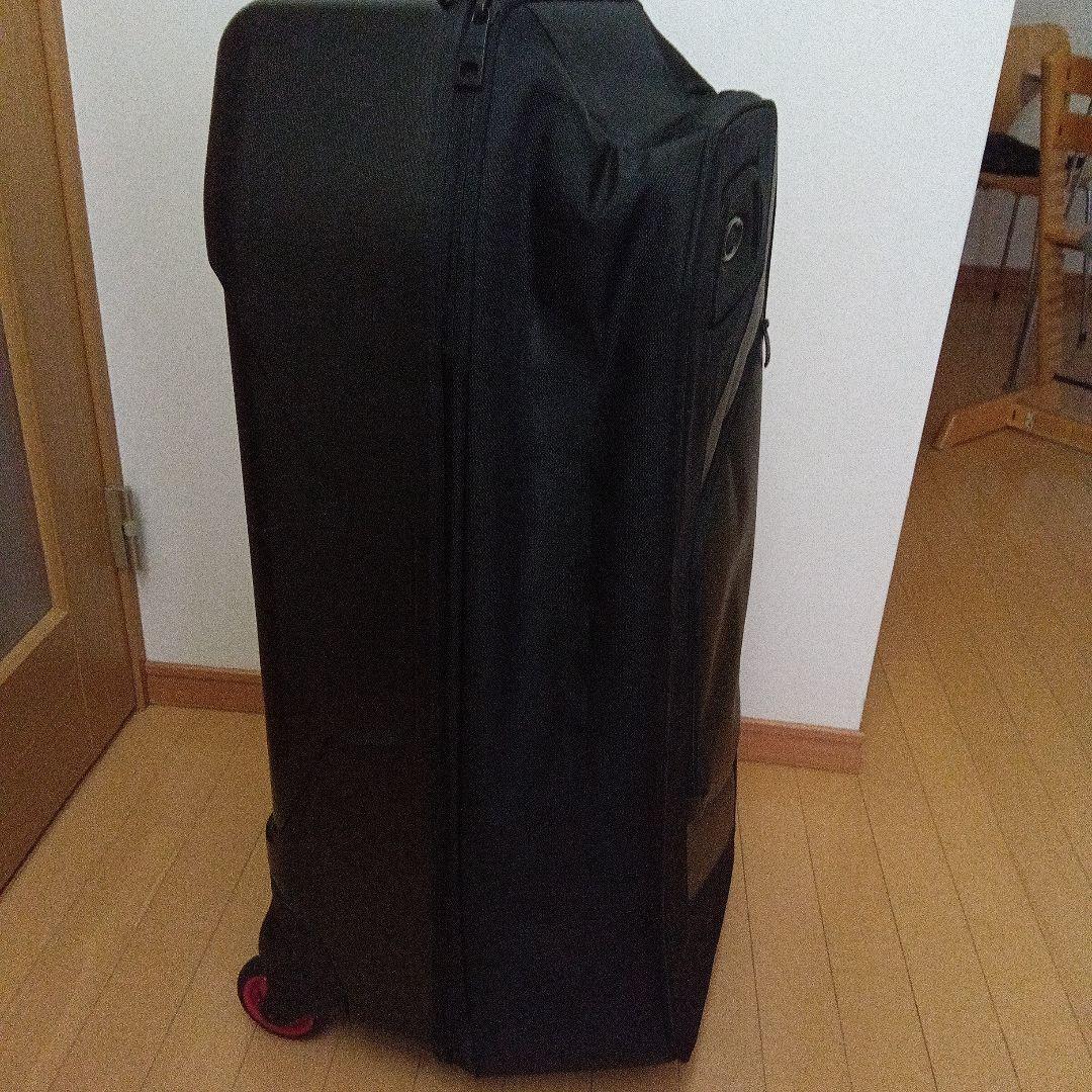 OAKLEY オークリー 大容量 キャリーバッグ スーツケース