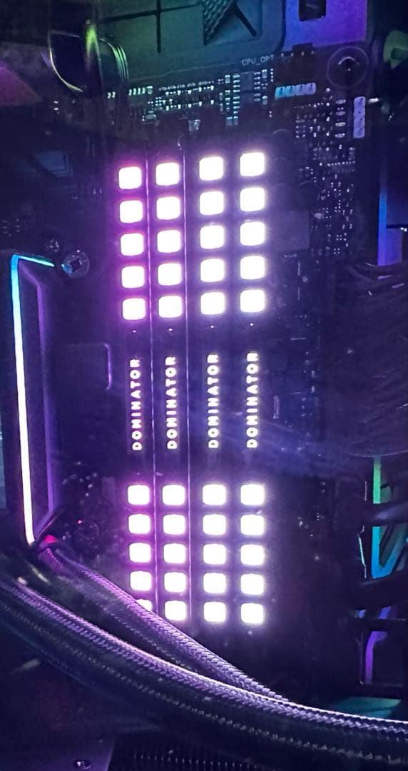 Corsair Dominator Platinum RGB 16GB×4枚