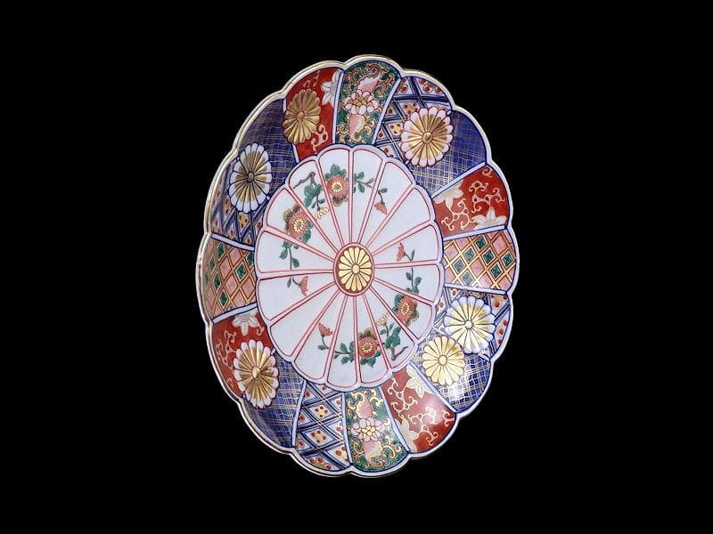 大聖寺伊万里　金襴手　菊花紋の図　８寸菊皿　E367AS-CUz