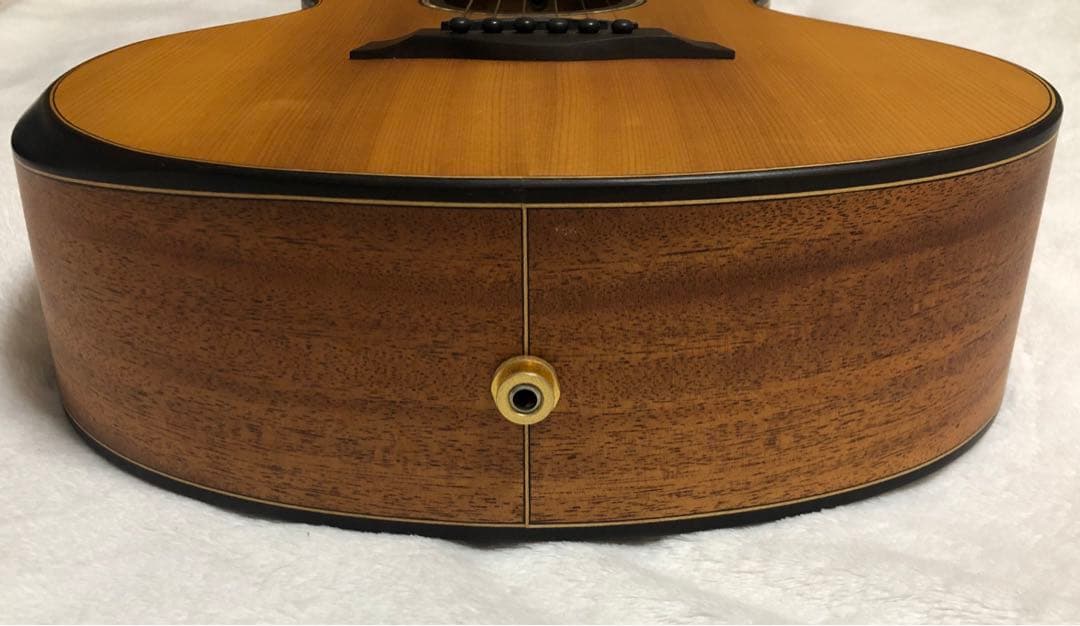 美品 TRAVELER GUITAR トラベラーギター エレアコ CL-3E