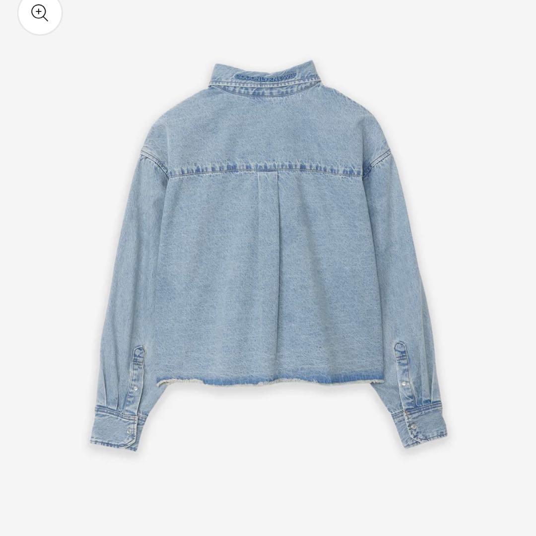 岩田剛典　GOD ONLY KNOWS CROPPED DENIM SHIRT