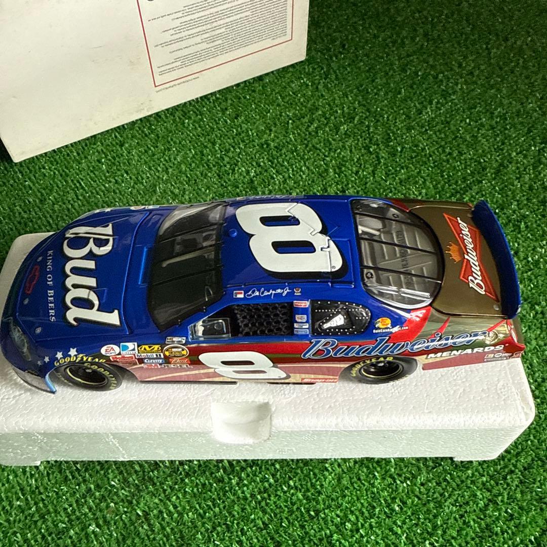 ＆【A0118】激レア 2007 デイル・アーンハートJR #8 レーシングカー