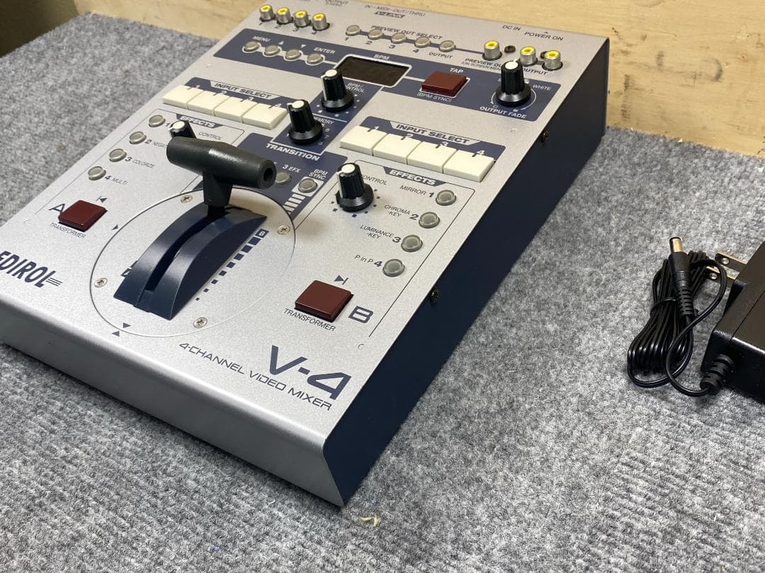 Roland edirol V-4 ビデオミキサー