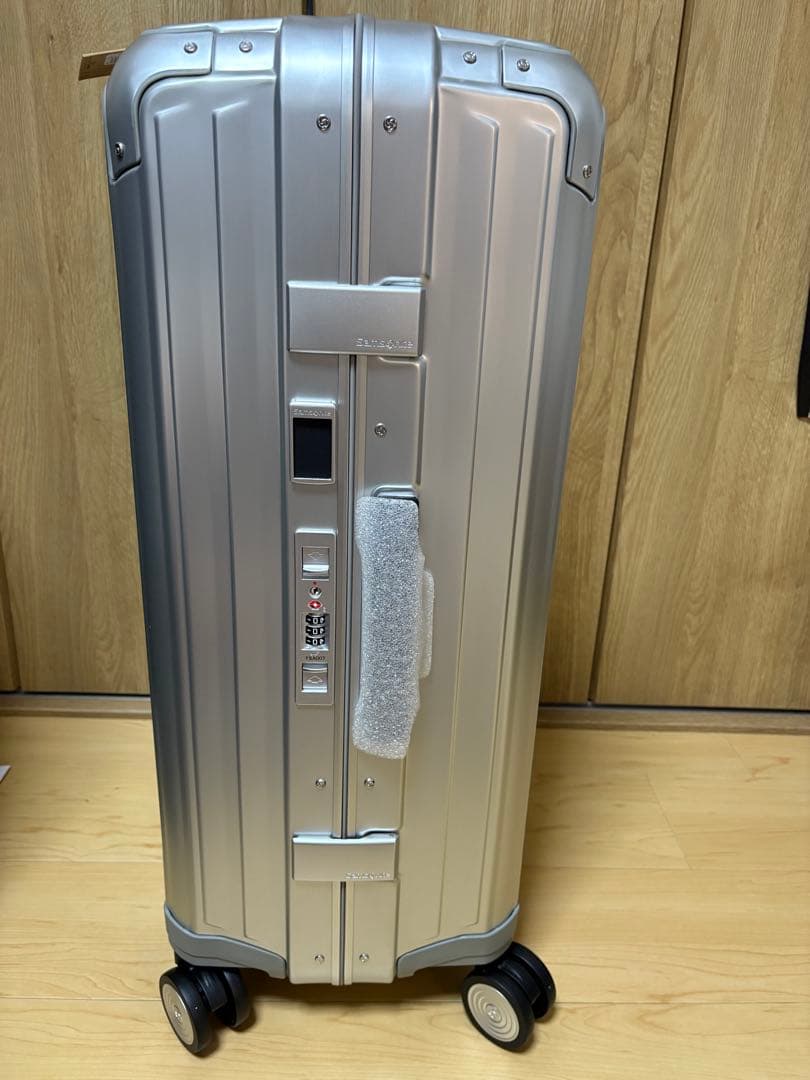 サムソナイトSamsoniteキャリーケースSPINNER 71L