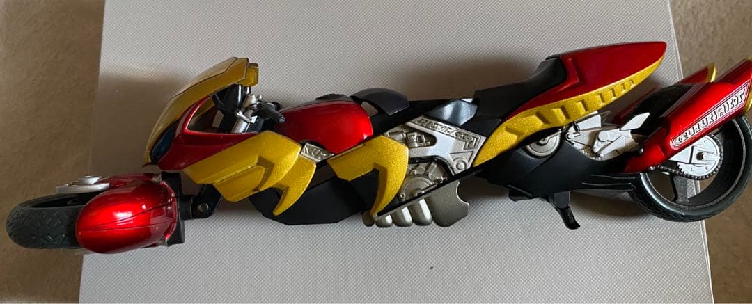 shフィギュアーツ　マシントルネイダー　仮面ライダーアギト