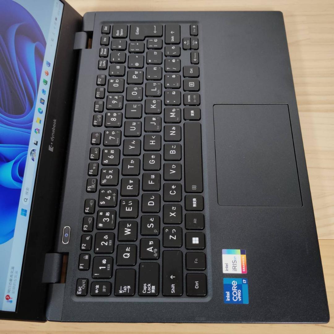 美品 爆速 Dynabook G83/HU 第11世代i7搭載 16GB 512