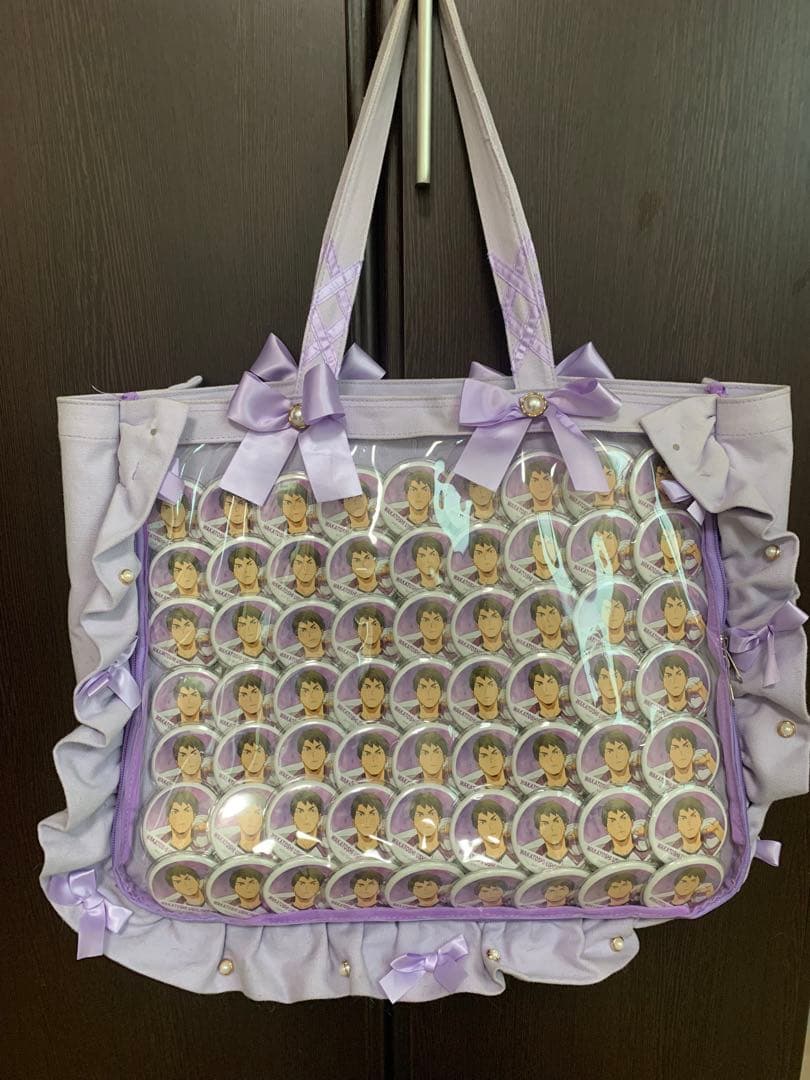 ハイキュー　牛島若利　缶バッジ