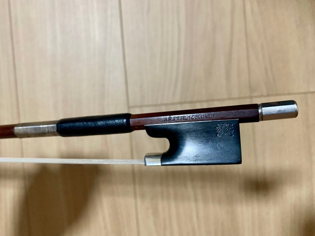 高級　ドイツ製4/4バイオリン 弓 H R Pfretzschner 毛替え済み