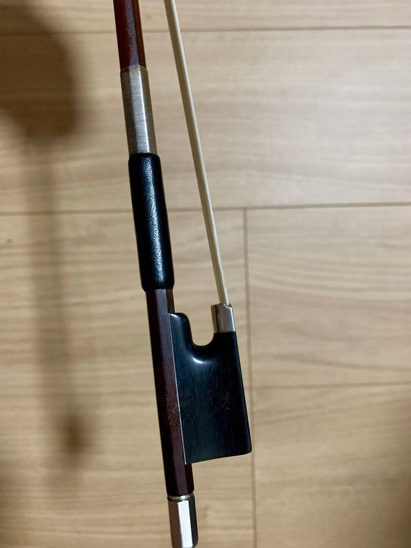 高級　ドイツ製4/4バイオリン 弓 H R Pfretzschner 毛替え済み