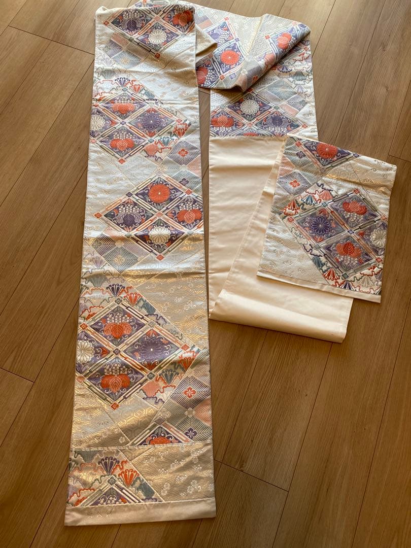 【振り袖　5点セット】　振袖　刺繍　卒業式　袴　ピンク　紫　フルセット