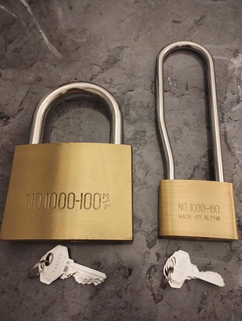 ALPHA 南京錠 ＮＯ.100mm・60mm 鍵3本付き