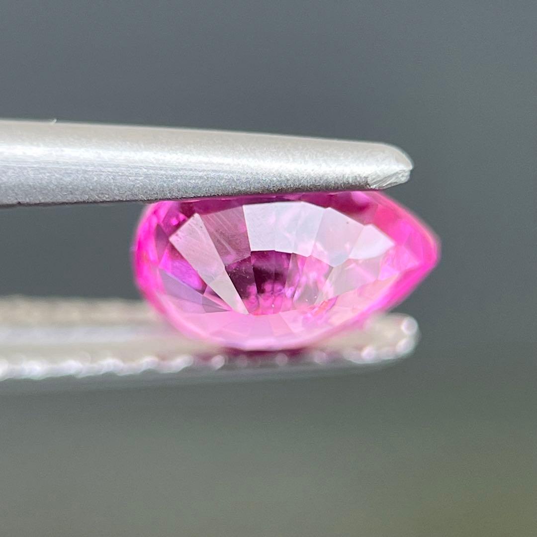 スリランカ産非加熱天然ピンクサファイアルース