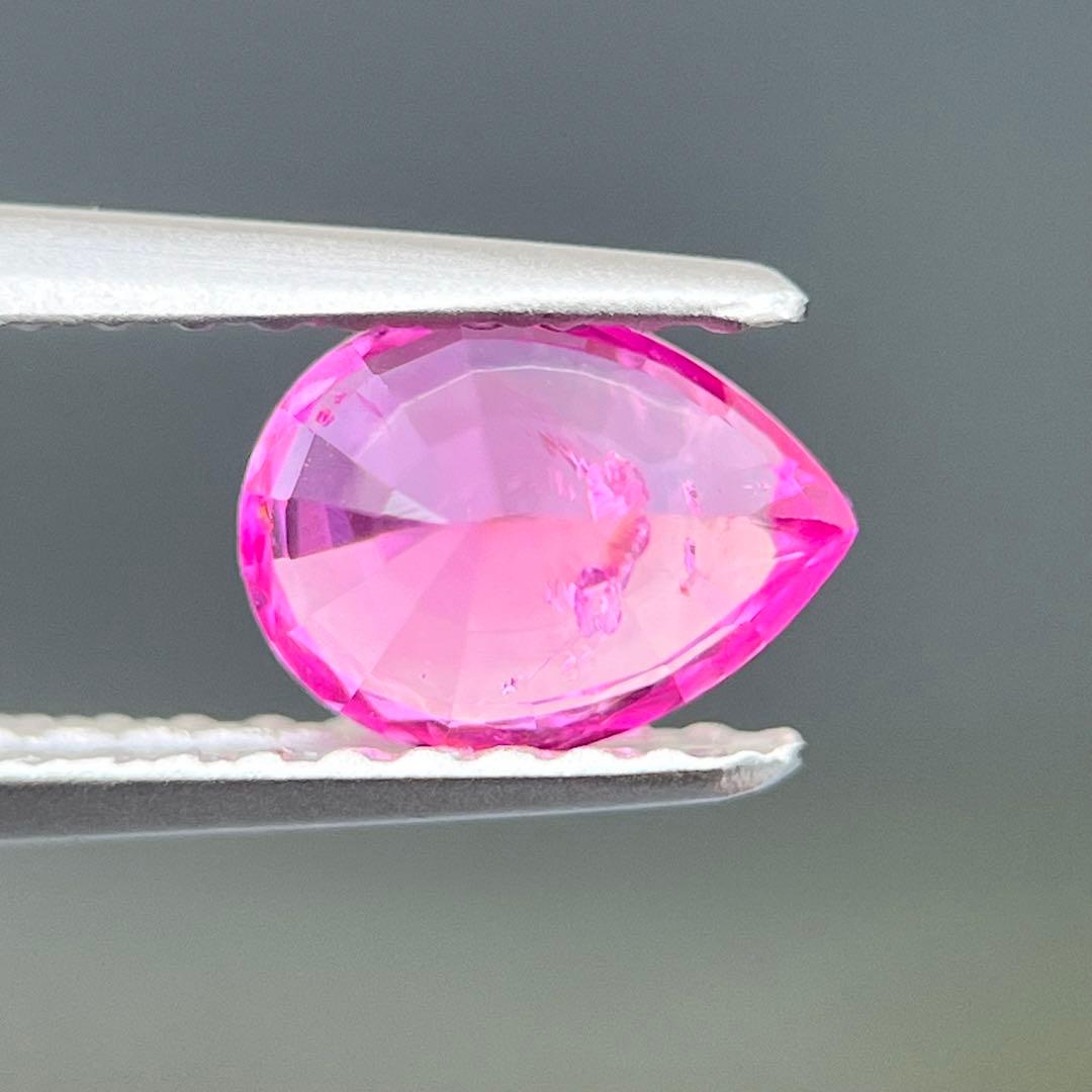 スリランカ産非加熱天然ピンクサファイアルース