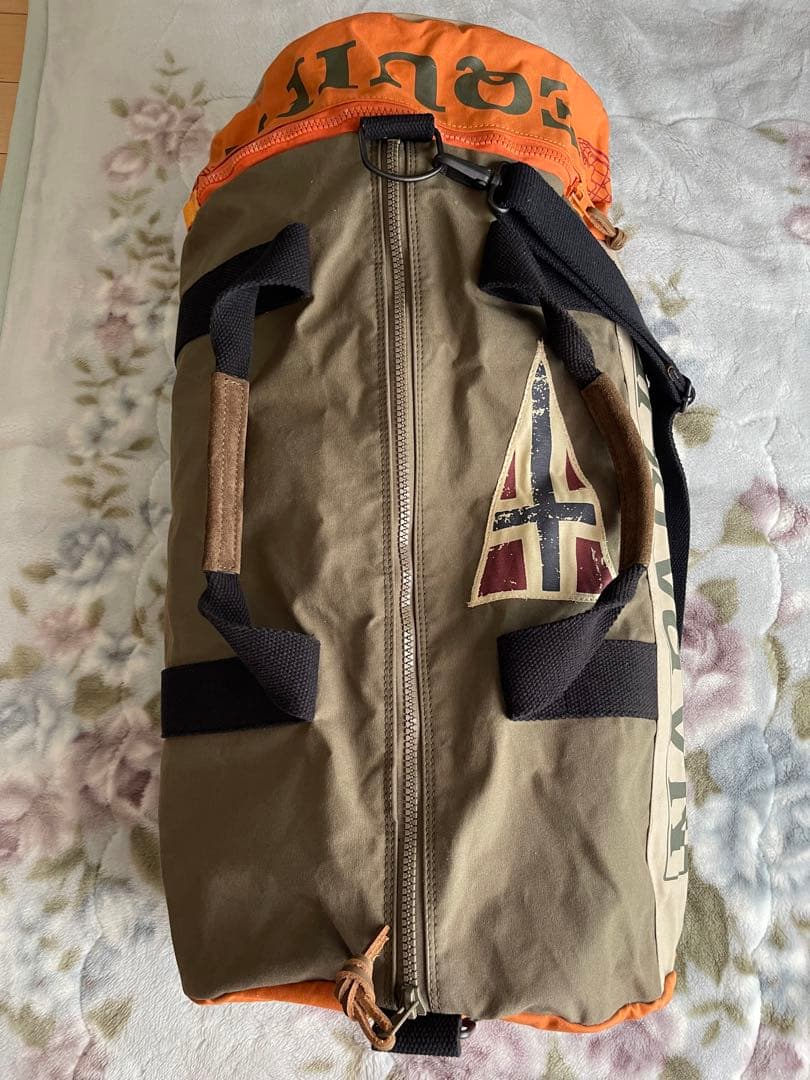 ナパピリ　ボストンバッグ　牛革　約100Ｌ