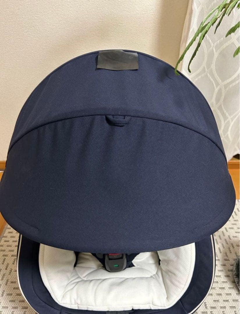 コンビ 新生児チャイルドシート クルムーヴ JJ-550ネイビー　抱っこ紐